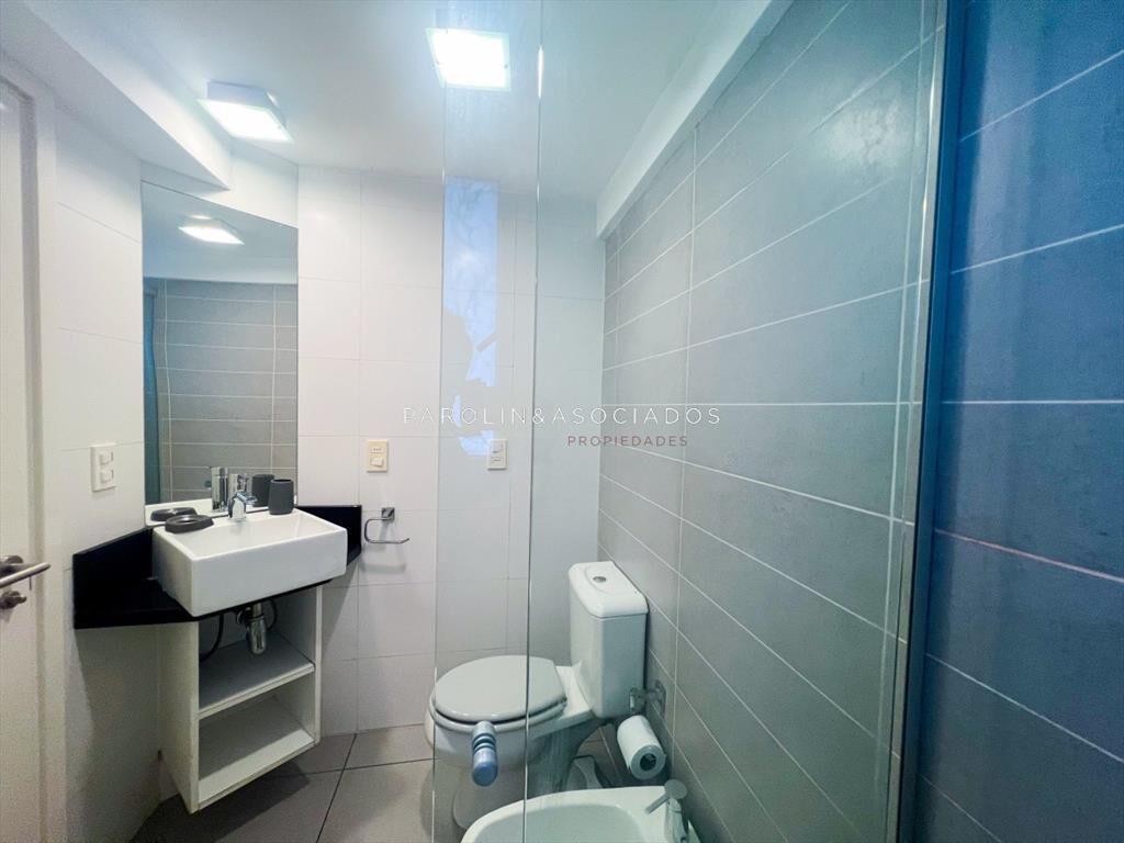 Apartamento de 1 dormitorio en venta y alquiler,