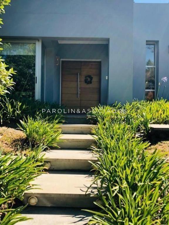 Moderna casa en venta en La Alborada, Punta del