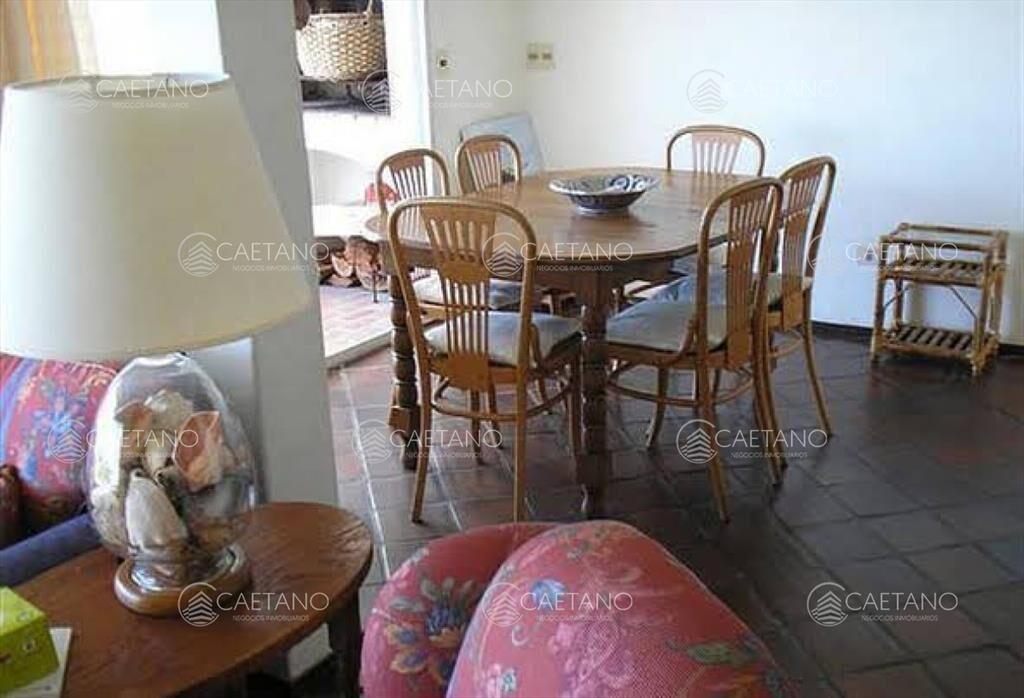 Alquiler casa tipo apartamento primera línea al
