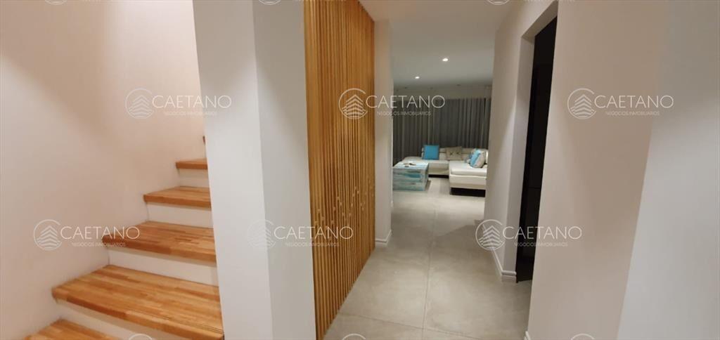 Venta casa Solanas 4 dormitorios