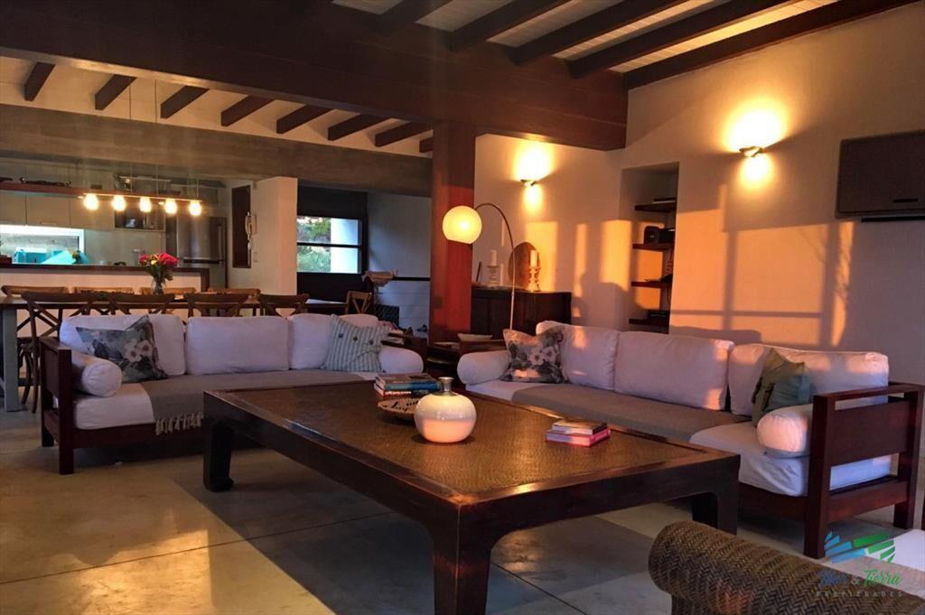 Venta y alquiler casa 6 dormitorios en El Chorro Manantiale