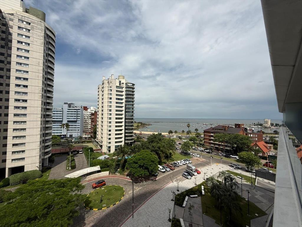 Venta apartamento 3 dormitorios y 2 baños con terraza en ...