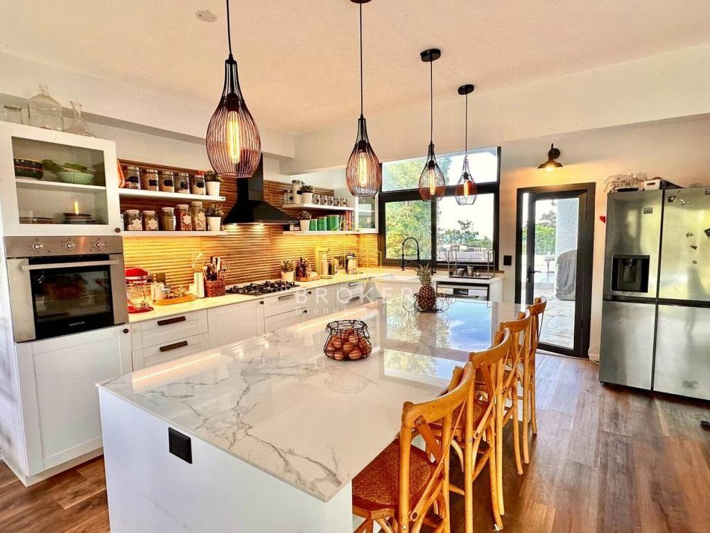 Venta Casa Punta del Este 4 Dormitorios a Pasos