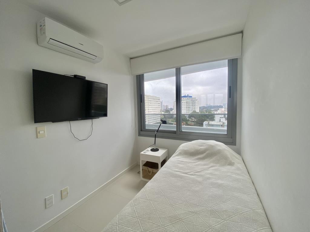 VENTA APARTAMENTO DE 3 DORMITORIOS EN EDIFICIO