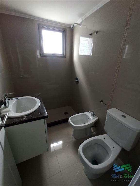 En venta apartamento de dos dormitorios a en del