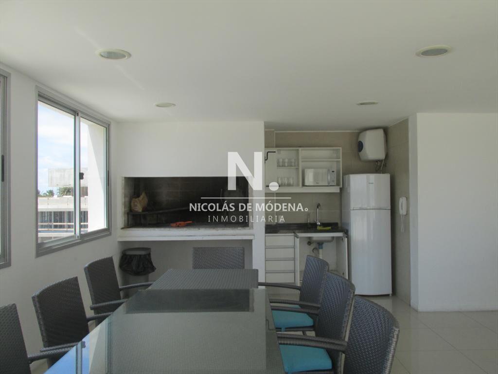 Apartamento en venta en Península de 1