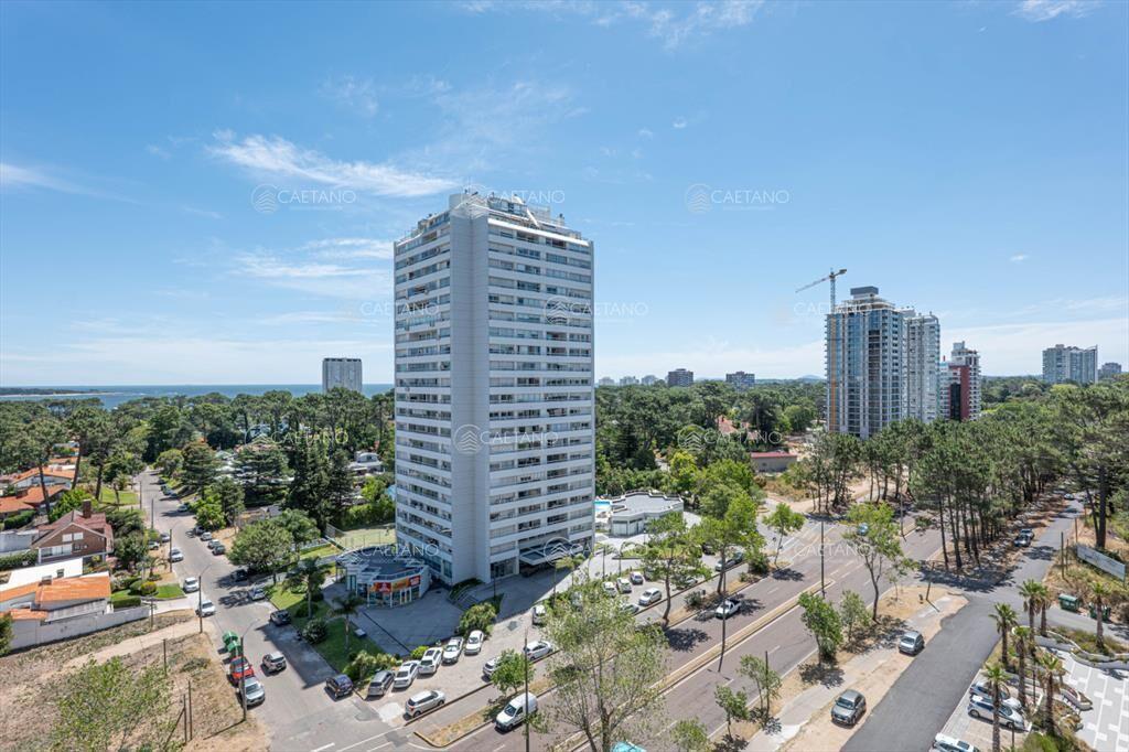 SEA GARDEN TORRE II 1 DORM VISTA AL MAR