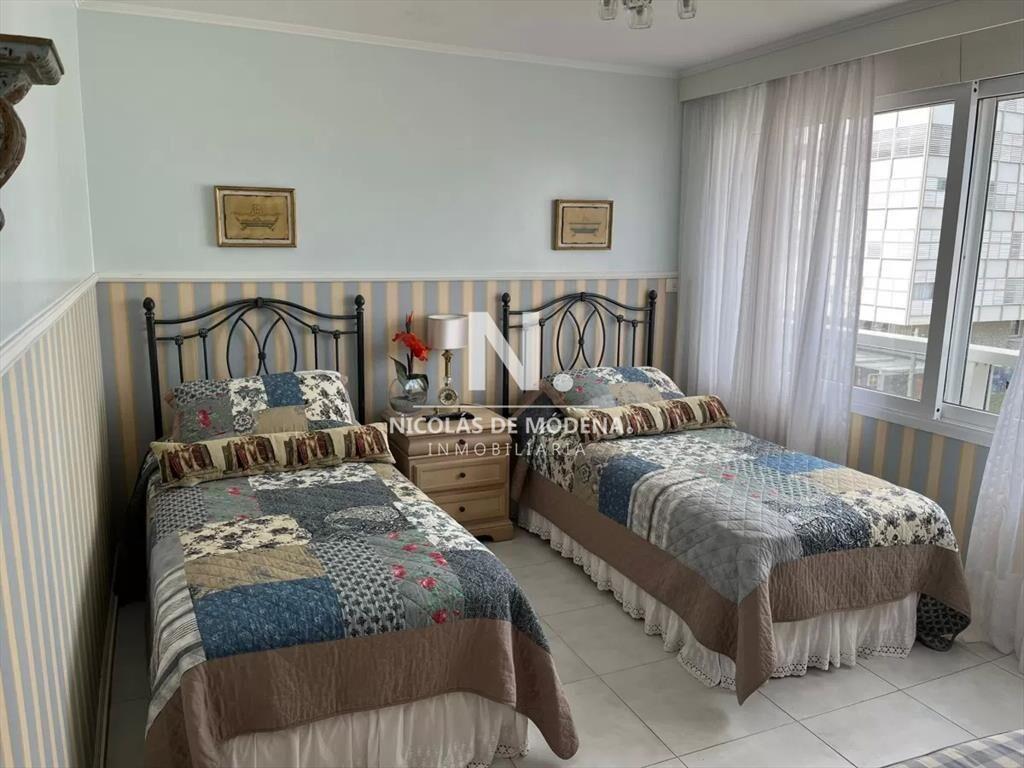 Impecable departamento, comodo e iluminado con