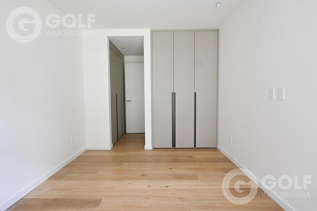 Alquiler de apartamento de 1 dormitorio con parrilla y coch