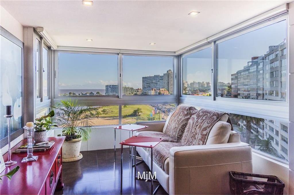ALQUILER APARTAMENTO POCITOS 4 DORMITORIOS