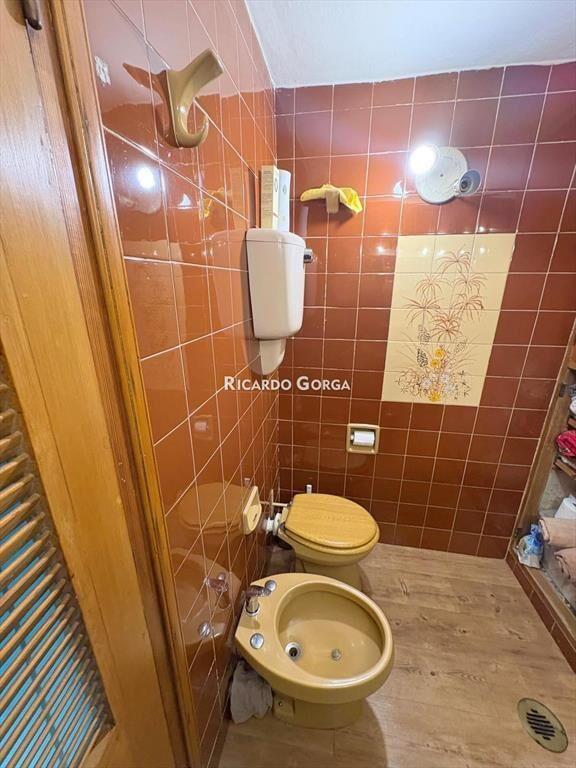 Casa en venta de 3 o 4 dormitorios y azotea con barbacoa...