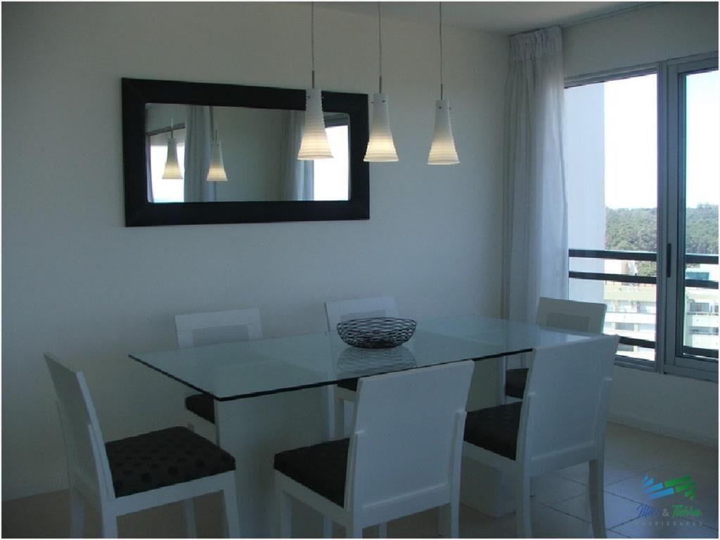 Apartamento en Roosevelt, 3 dormitorios *