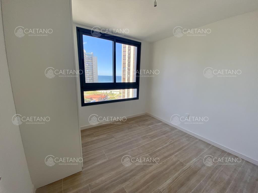 Apartamento dos dormitorios a estrenar Punta del