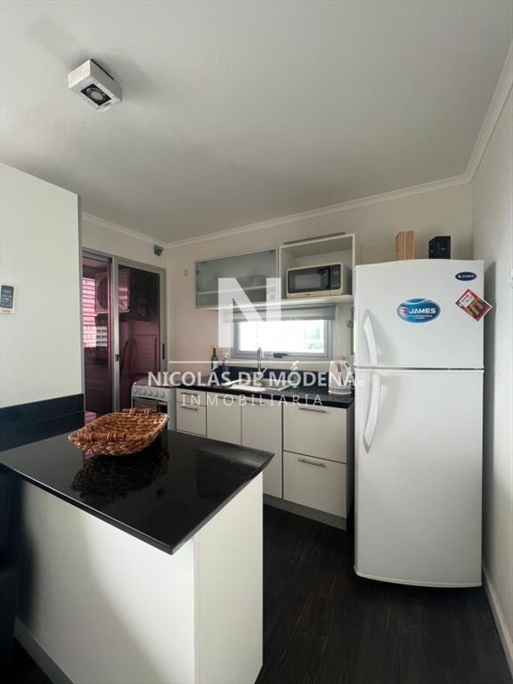 Departamento de 1 y medio dormitorio en venta a