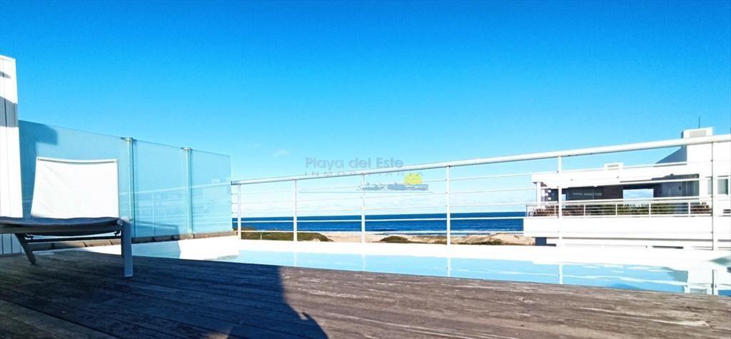 Amplio Penthouse con hermosa vista al mar y