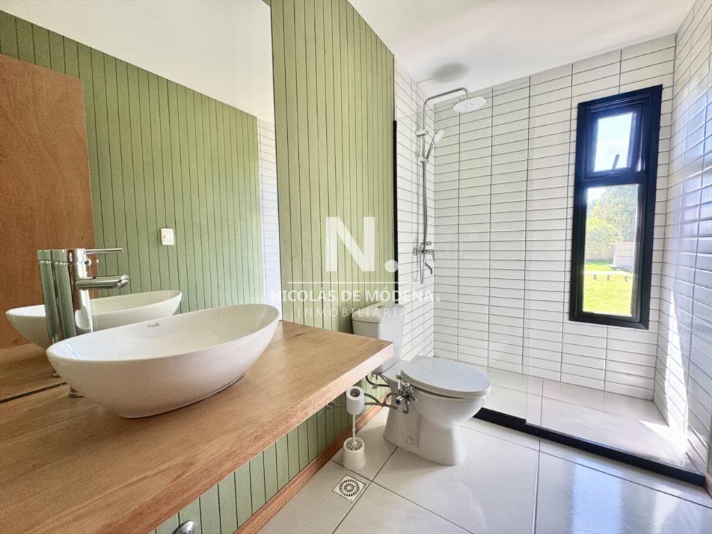 En venta casa de 3 dormitorios en El Tesoro, La