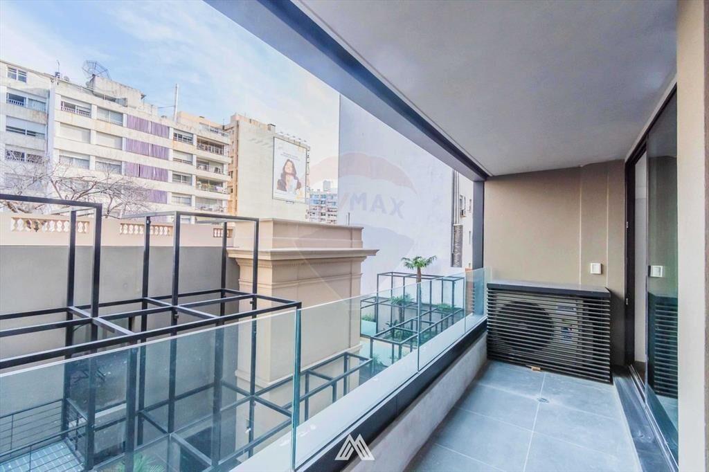 VENTA APTO POCITOS 2 DORM 2 BAÑOS COCINA SEMI INT