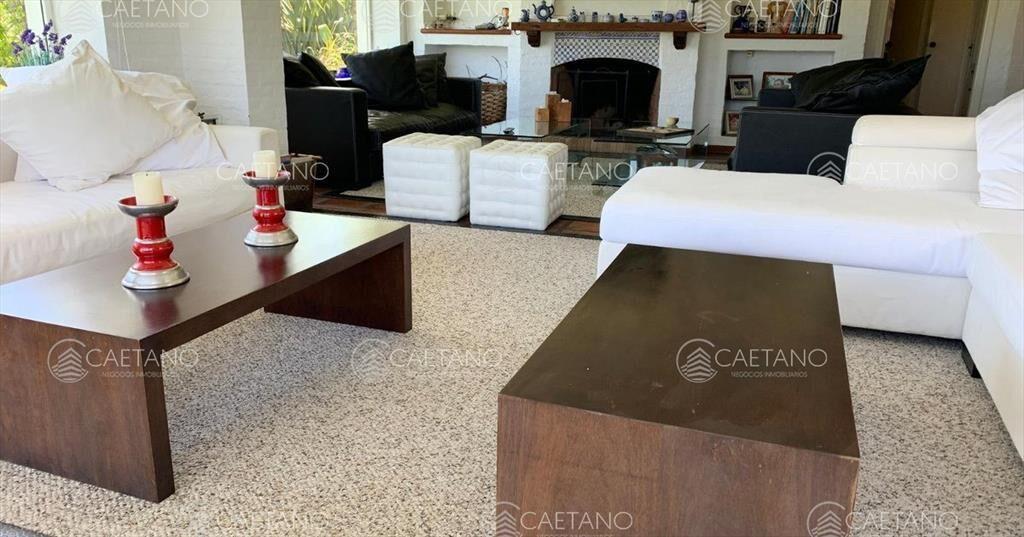 Venta casa 6 dormitorios - Playa Mansa, Punta del