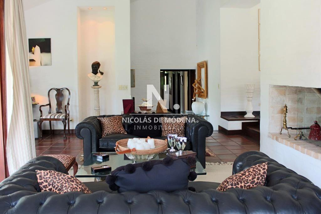 Hermosa casa en venta en zona residencial