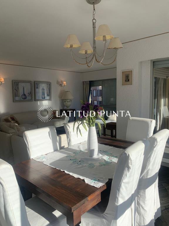 Apartamento en Península, 2 dormitorios y