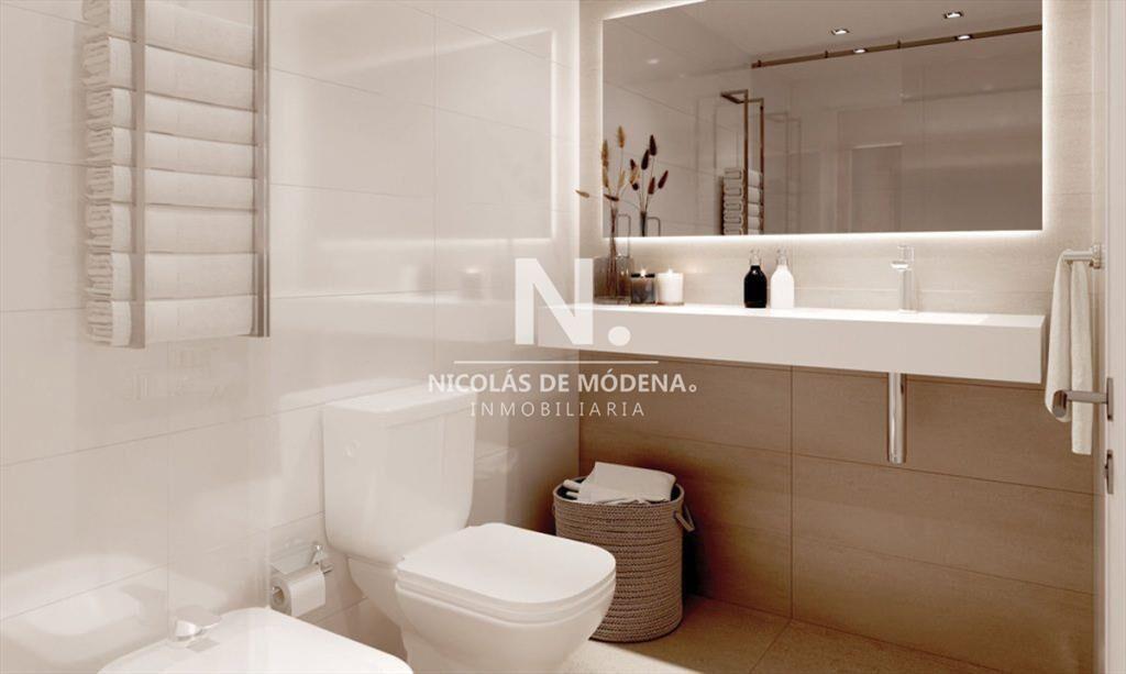 Venta Apartamento 2 dormitorios en piso alto en