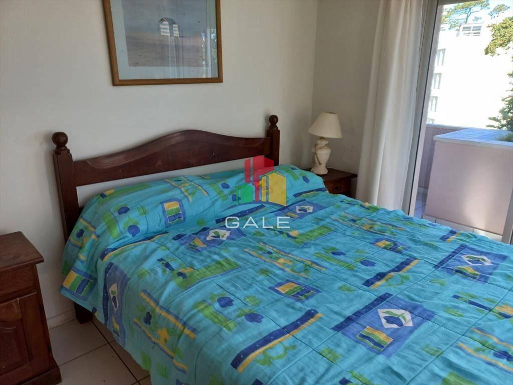 Venta de apartamento de 3 dormitorios en Punta