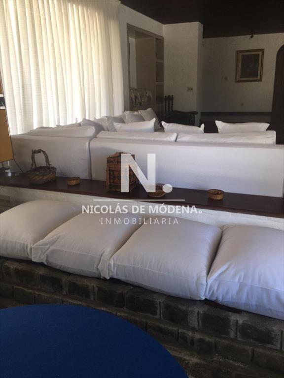 Venta Casa 6 suites en Punta Ballena