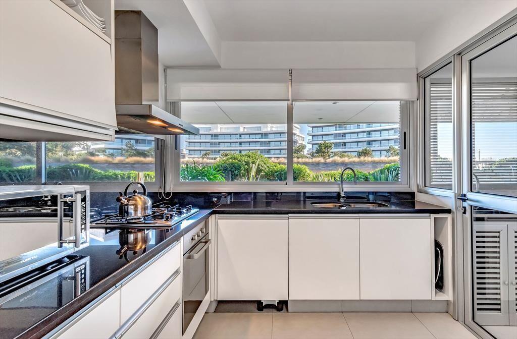 Alquiler Apartamento frente al mar, Punta del Este