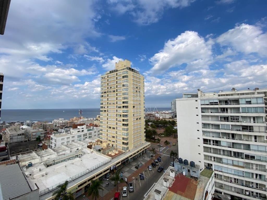 Apartamento en peninsula cerca de rambla brava y