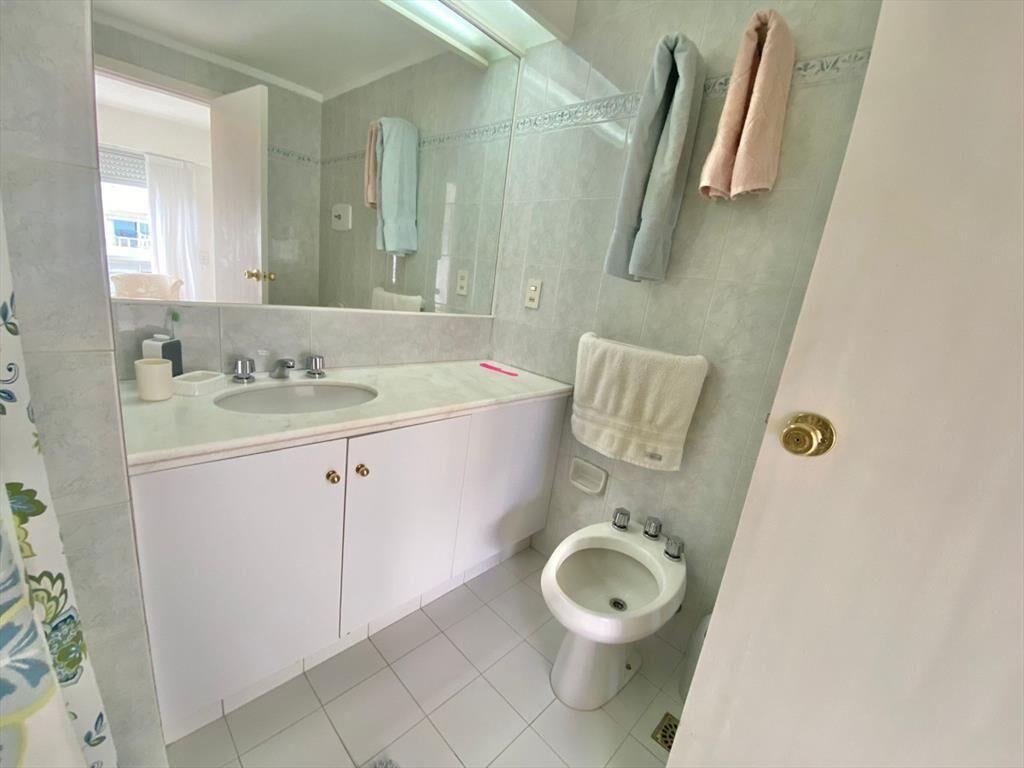 ALQUILER DE APARTAMENTO DE 2 DORMITORIOS EN TORRE MARINA