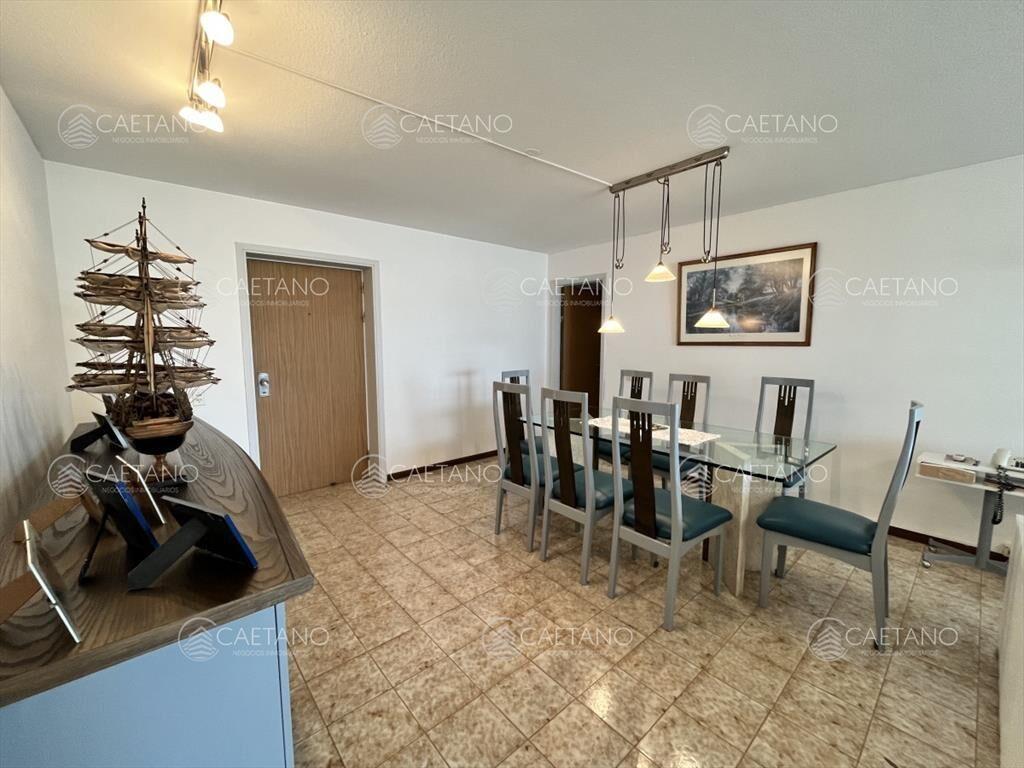 Venta apartamento 3 dormitorios. Playa mansa, del