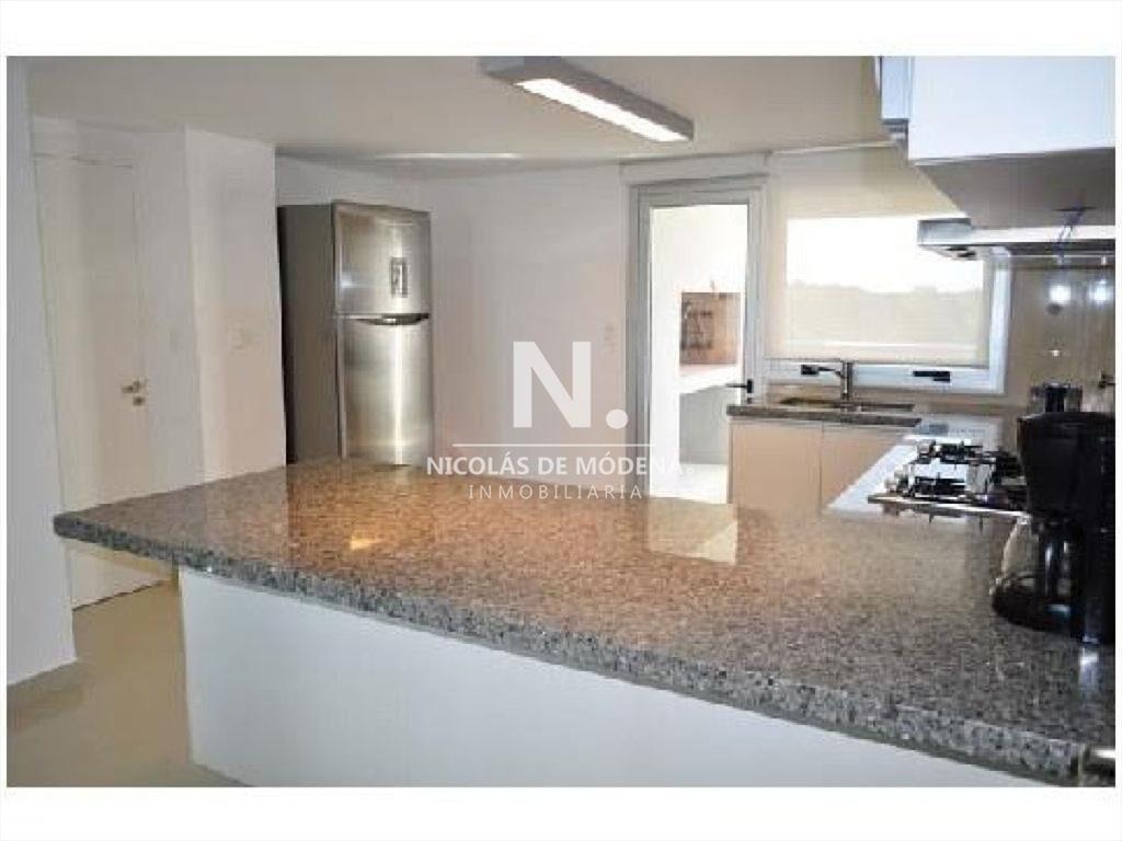 Venta Apartamento de 3 dormitorios en Playa Punta