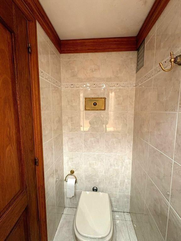 Venta de hermosa semi planta frente al Golf...