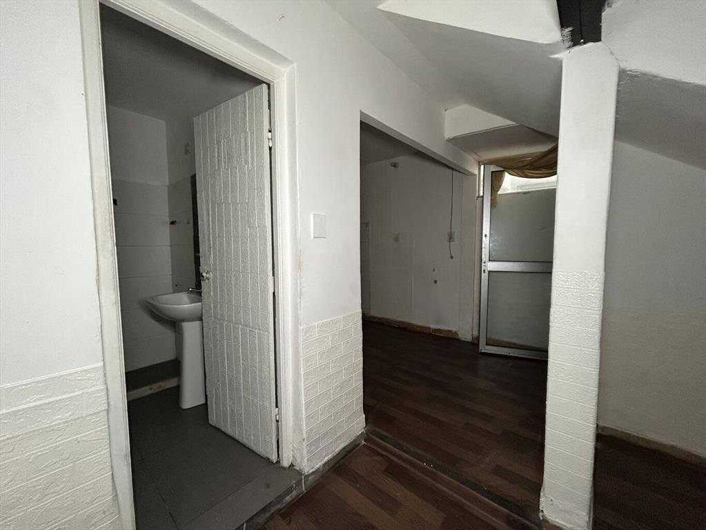 Apartamentos duplex de 1 dormitorio en la comercial sin ga