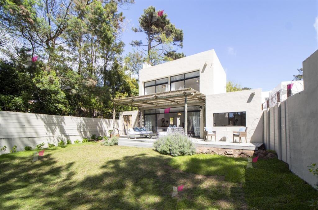 Casa en alquiler - Montoya