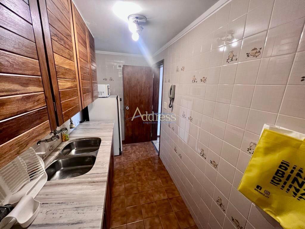 Departamento en edificio de categoría, consulte