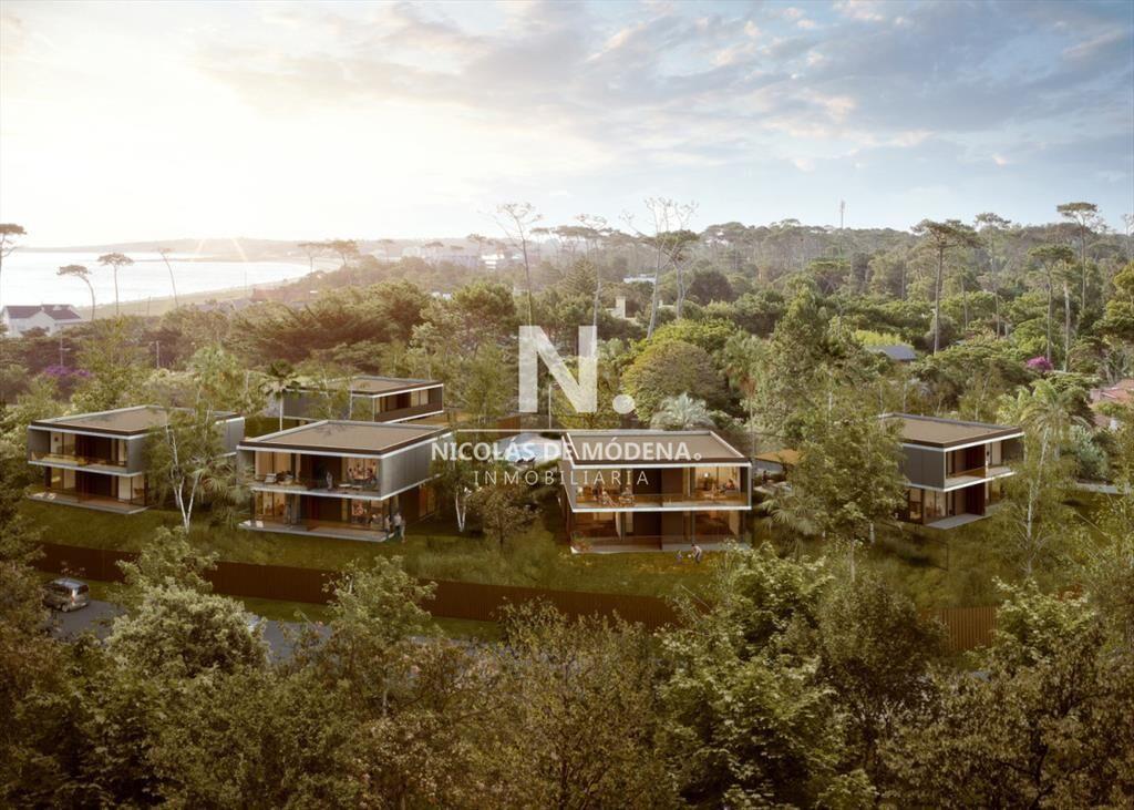 Vende casa de 3 dormitorios en Punta del Este a