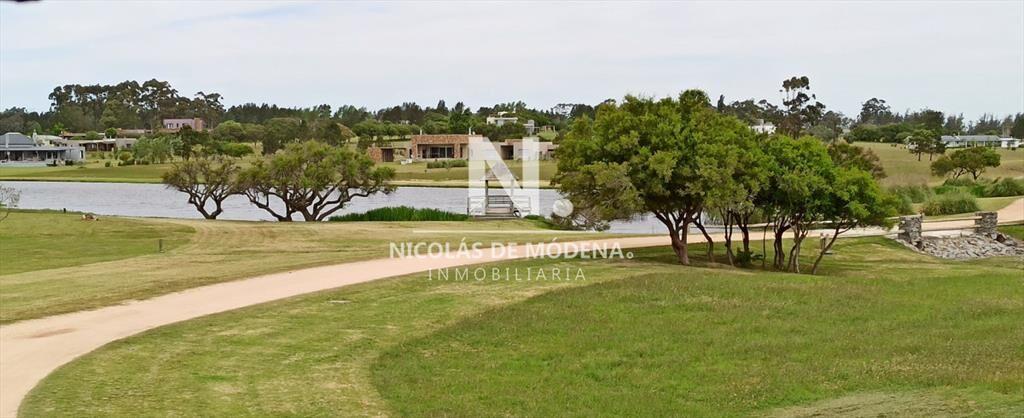 Venta Hermoso Lote, Terreno al Agua con en El