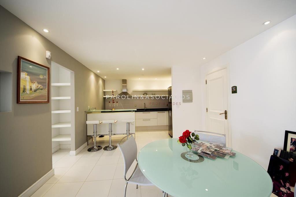 Hermoso triplex en venta en Aguas Azules, Punta