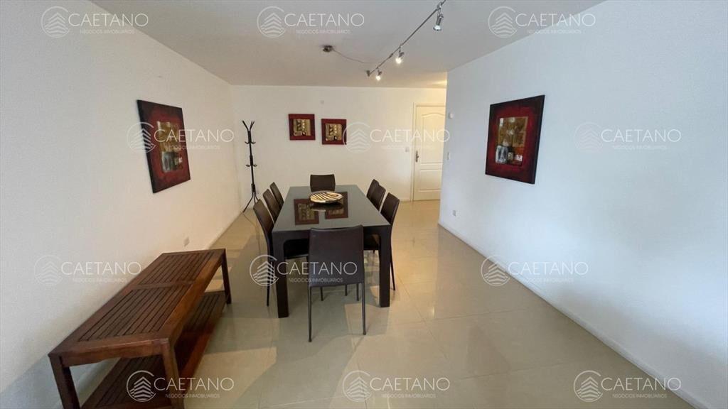 Apartamento en zona Brava