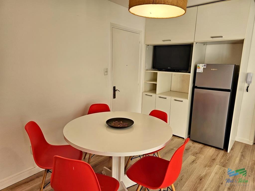 En venta apartamento reciclado, 1 dormitorio y en