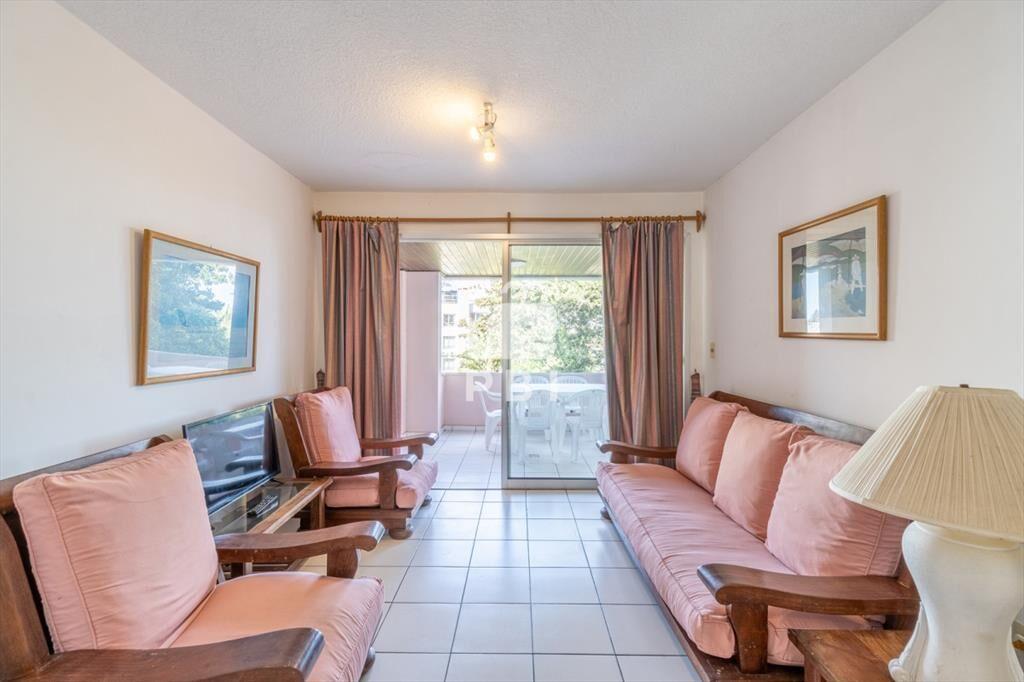 Apartamento en venta Playa Mansa 3 dormitorios -