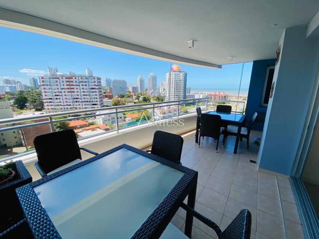 Departamento 3 dormitorios En Venta, Chiverta a