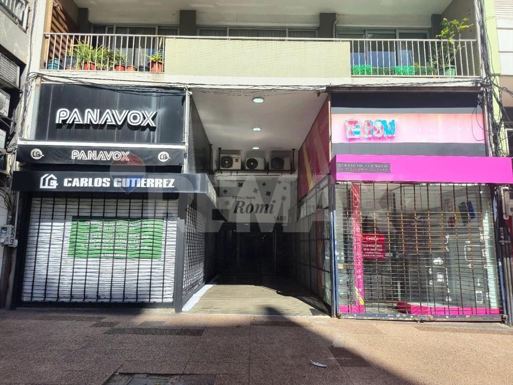 Alquiler local comercial dos plantas en el Cordon