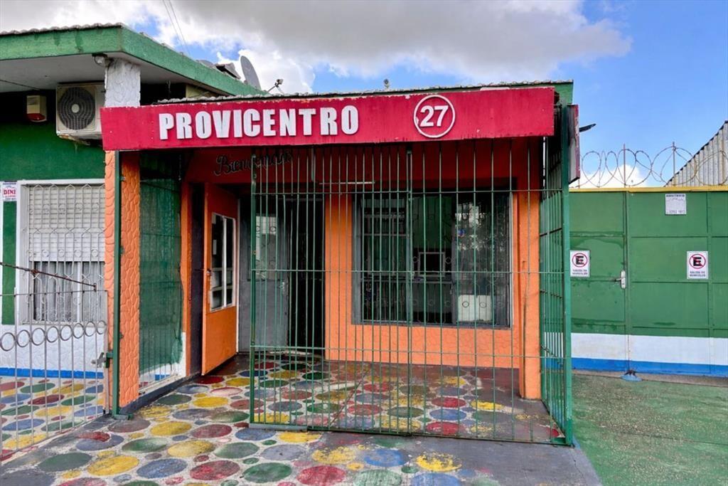 ALQUILER LOCAL COMERCIAL EN BARROS BLANCOS KM27