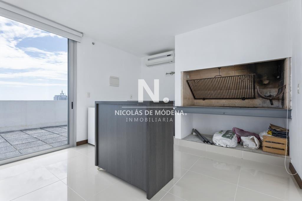 Vende apartamento en Brava Punta del Este de 3