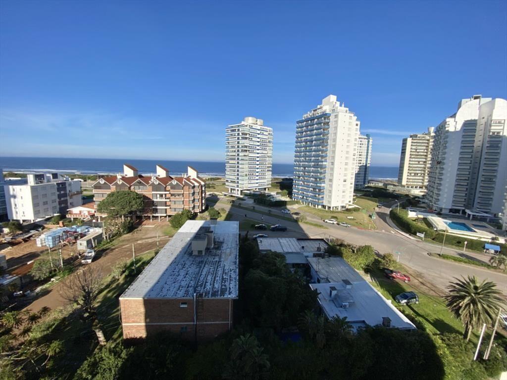 APARTAMENTO EN VENTA DE 3 DORMITORIOS EDIFICIO I