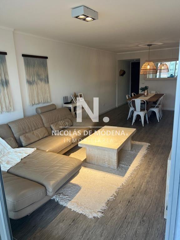 Apartaento de 3 dormitorios en venta proximo al
