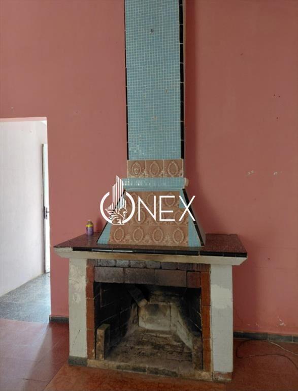 Venta de Casa de �poca y Galpón en Colonia