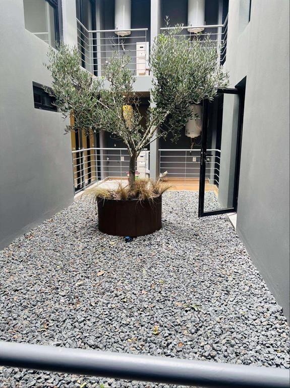 Alquiler Apartamento un dormitorio a estrenar con patio Pun